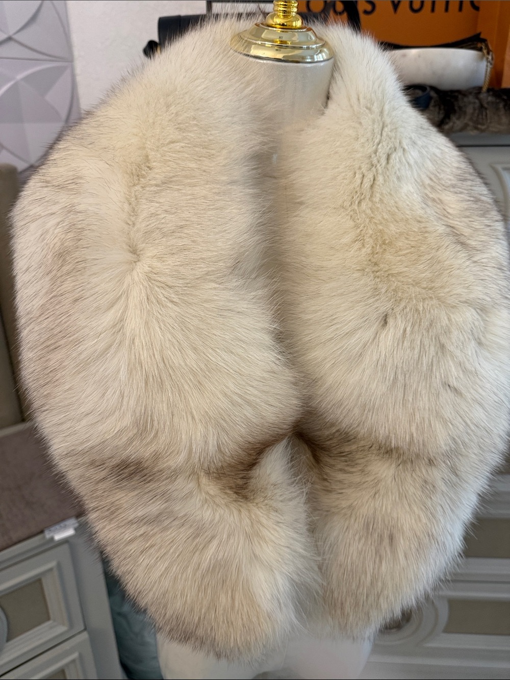 Saga furs Blue fox fur